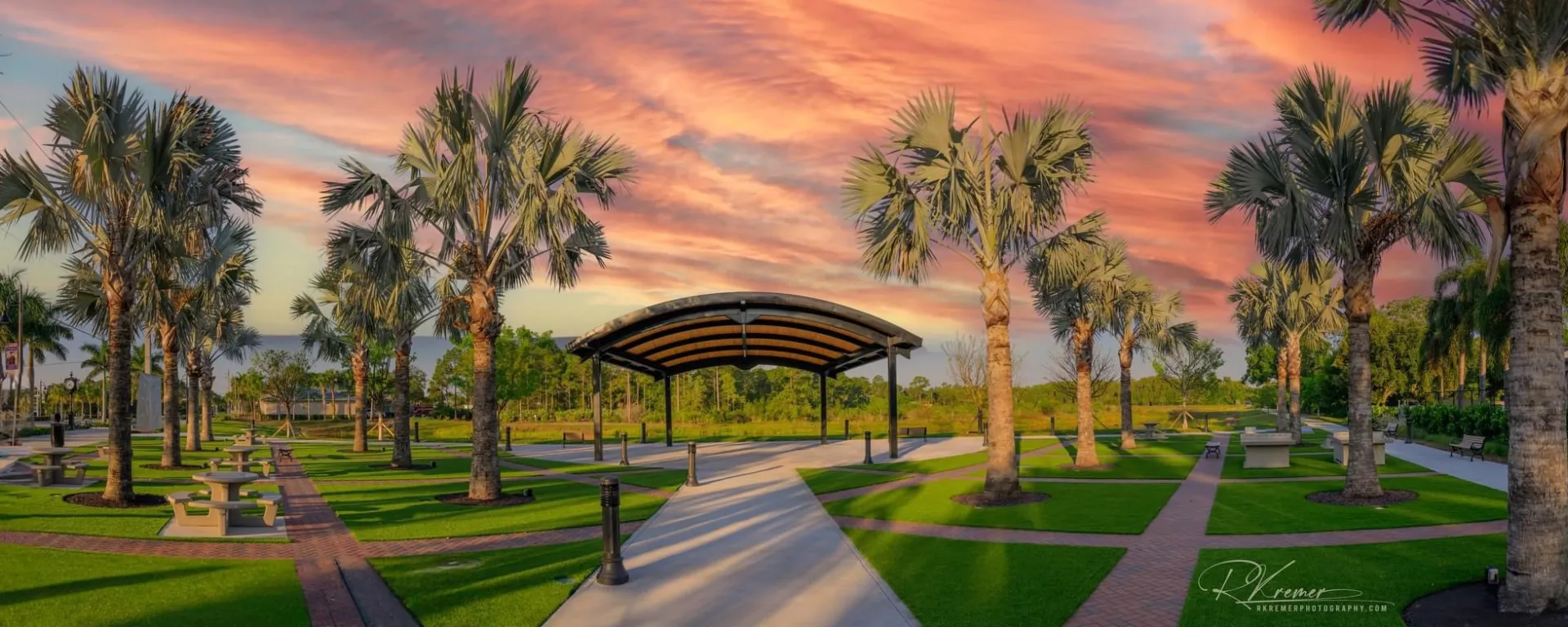 Photography by Rick Kremer of The Patio at Palm City Place during sunrise 